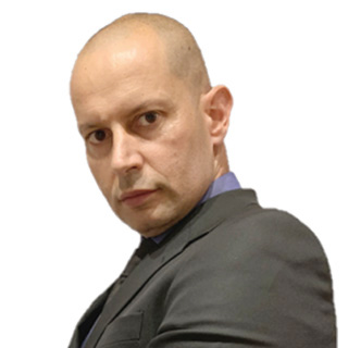 Raúl Flores